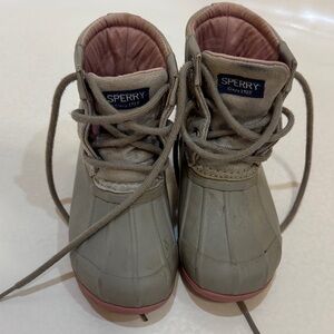 Sperry Toddlers' Grey and Pink Duck Boots